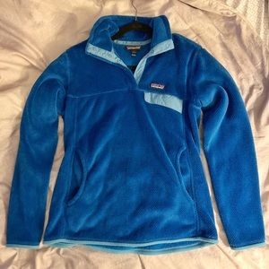 Patagonia Women's Lightweight Synchilla® Snap-T® Fleece Pullover in Blue